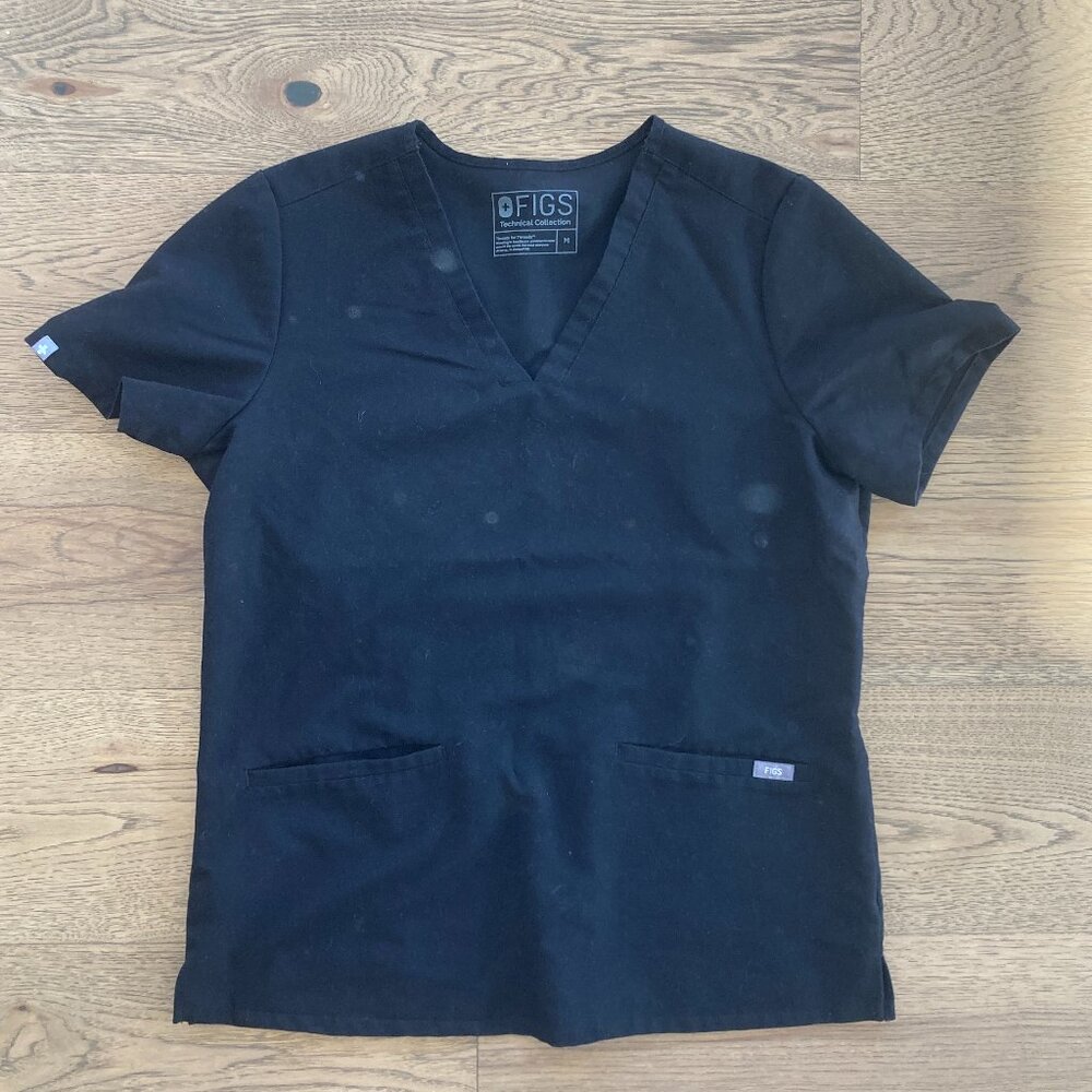 Figs Casma 3 pocket scrub top black medium